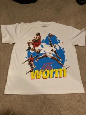 Vintage(Dennis Rodman)White 'The Worm' Basketball Graphic Tee